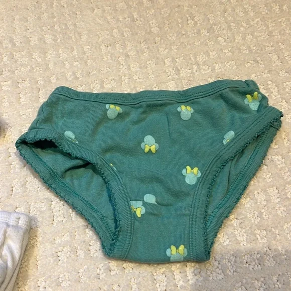 Baby gap Disney Minnie Mouse toddler girl 2-3 years organic cotton underwear - Picture 6 of 10